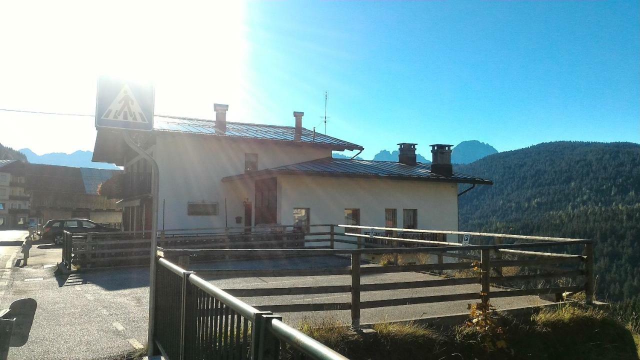 Apartamento Balcone Sulle Dolomiti 2 Dosoledo Exterior foto